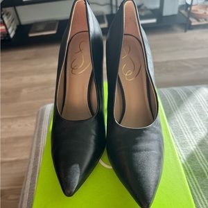 Sam Edelman Hilton Black Leather Pumps